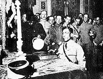Sánchez-Cerro sworn in 1930